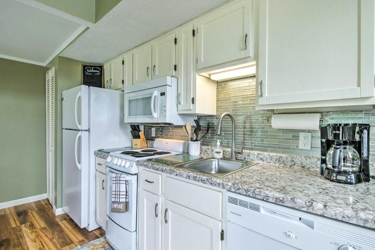 Branson Condo With Balcony - Hike, Boat And Explore! Bagian luar foto