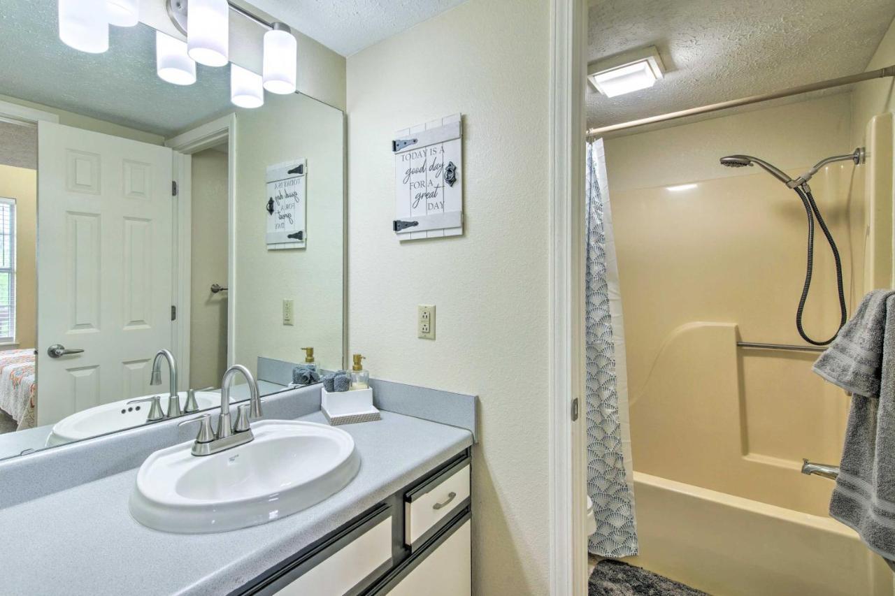 Branson Condo With Balcony - Hike, Boat And Explore! Bagian luar foto